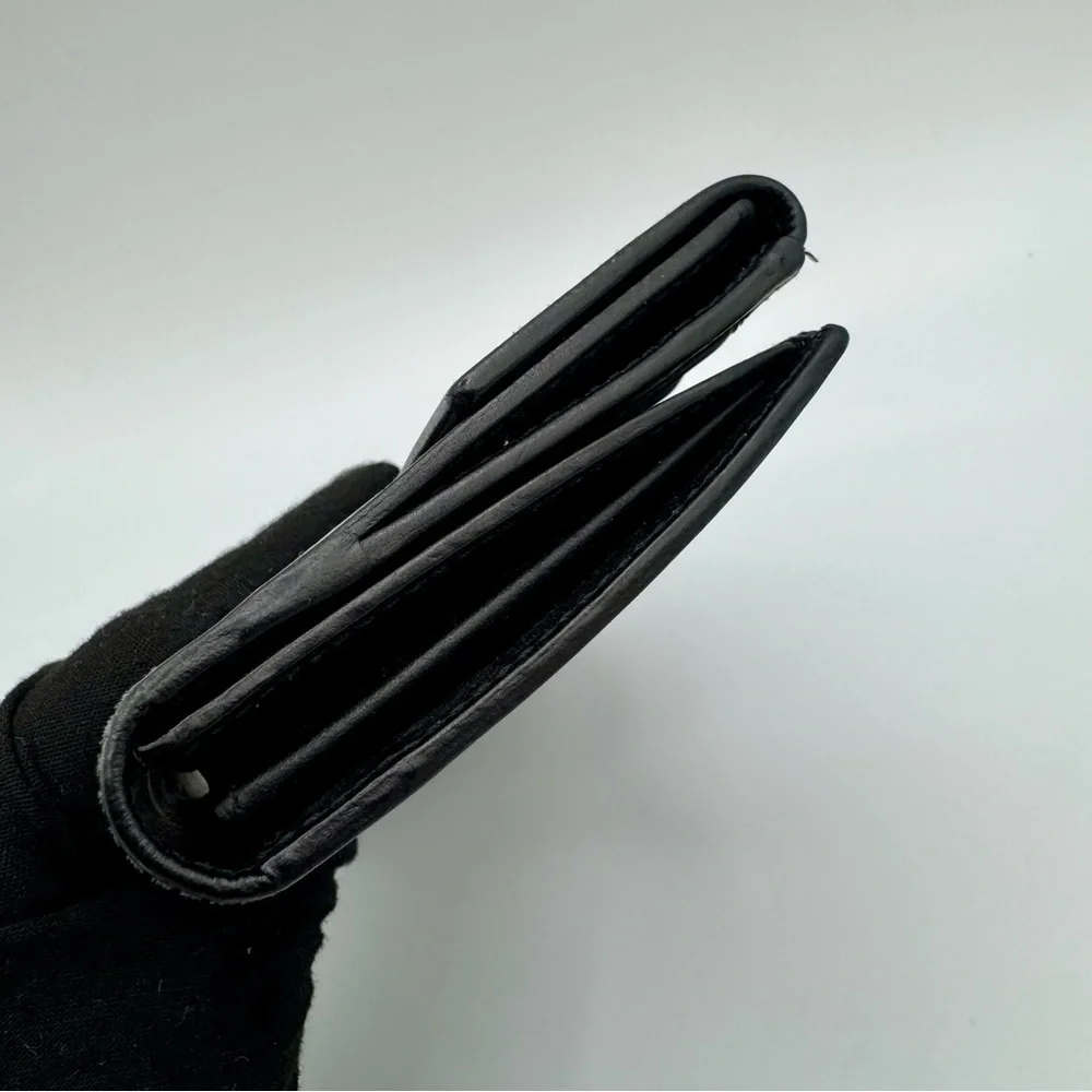 Gucci Black and Gray Women's Wallet | Good Condition - Picture 8 of 10